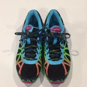 ASICS Gel-Noosa Tri 9